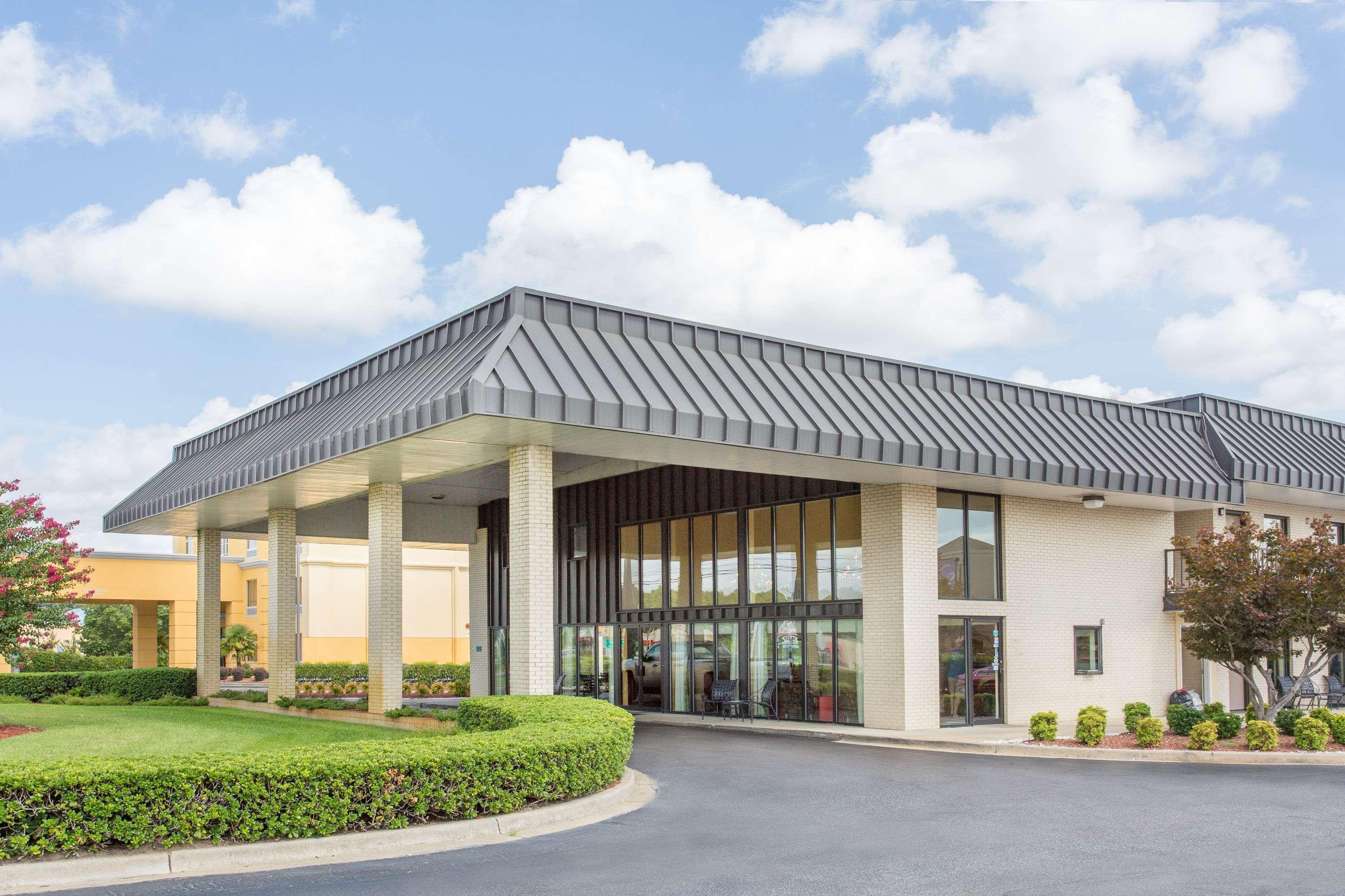 Days Inn By Wyndham Florence/I-95 North Eksteriør bilde