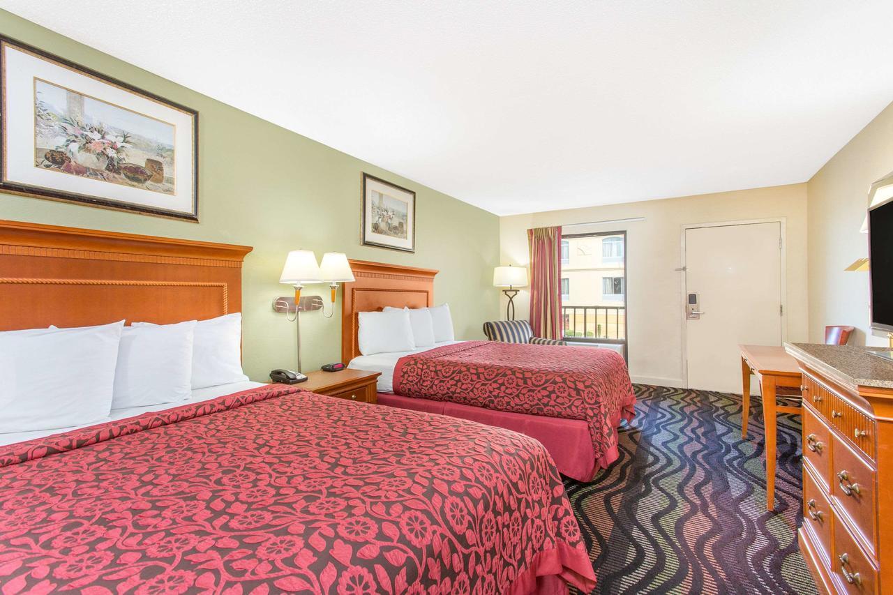 Days Inn By Wyndham Florence/I-95 North Eksteriør bilde