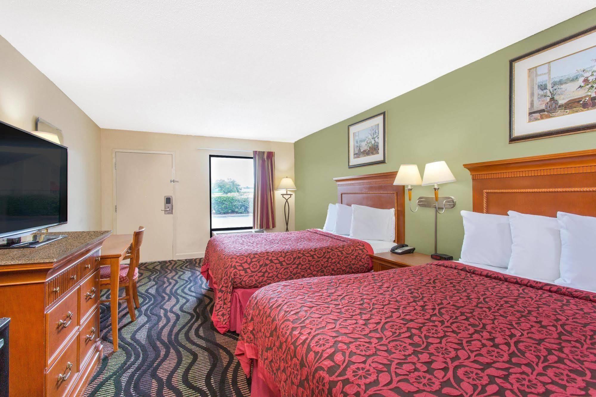 Days Inn By Wyndham Florence/I-95 North Eksteriør bilde